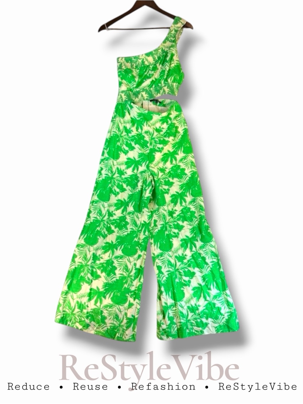 FORE Women’s Size S Romper Asymmetrical Style Tropical Lined Sexy